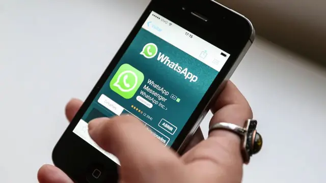 WhatsApp怎么添加新的表情？完整教程